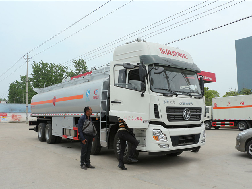 �|�L(f��ng)����ǰ�ĺ�ˣ�25����CLW5310GYYD5�\��܇