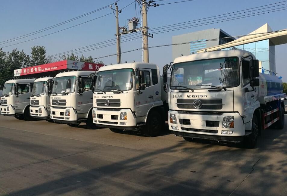 �ϰ����܇�Ј�(ch��ng)�ʬF(xi��n)�������c(di��n)